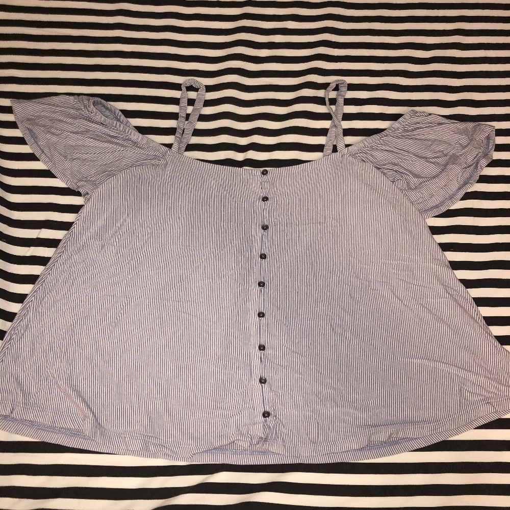 American Eagle Off Shoulder Striped Blue+White Top in Medium